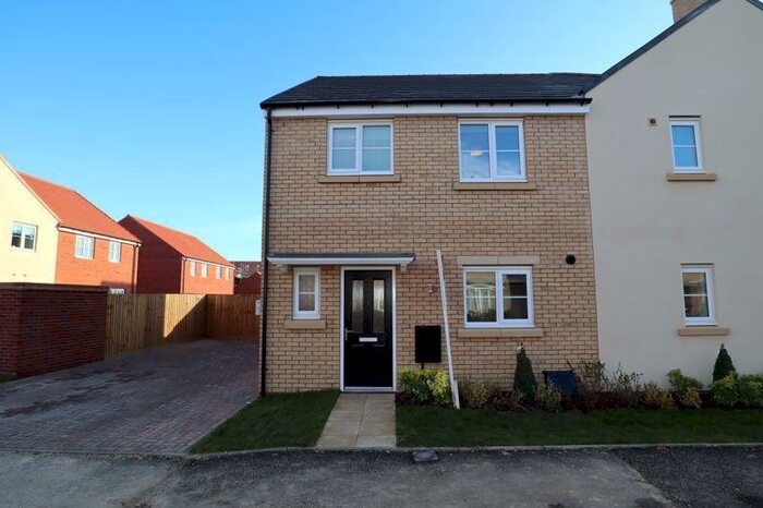 3 Bedroom Semi-Detached House To Rent In Shrewsbury Road, Lincoln, LN4