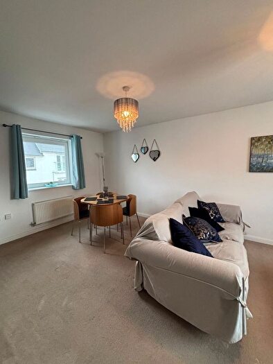 2 Bedroom Flat To Rent In Copper Quarter, Swansea, SA1