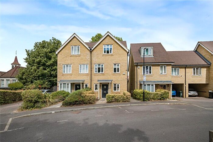 3 Bedroom Semi Detached House For Sale In Martin Drive, Stone, Dartford, Kent, DA2