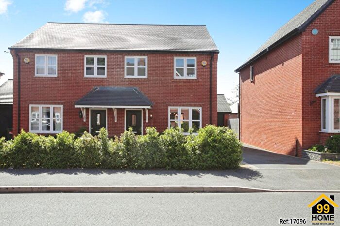 3 Bedroom Semi-Detached House For Sale In Magnolia Avenue, Rugby, Uk, CV21