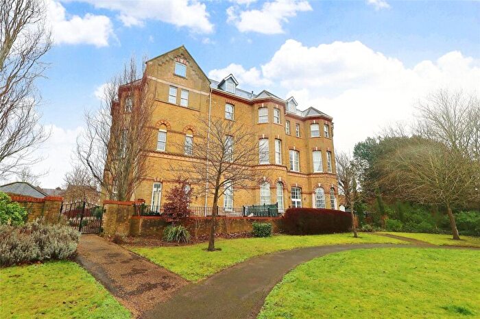 2 Bedroom Apartment To Rent In Florence Way, Knaphill, Woking, Surrey, GU21