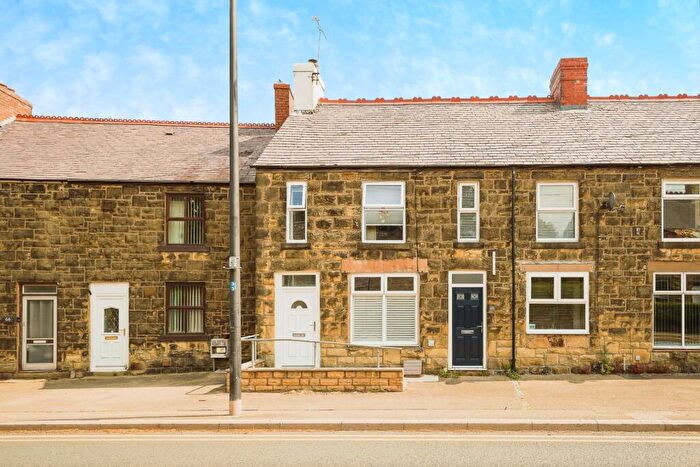 3 Bedroom Terraced House For Sale In High Street, Coedpoeth, Wrexham, LL11
