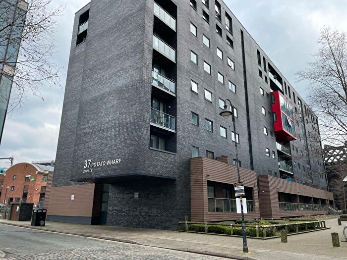 1 Bedroom Apartment To Rent In Potato Wharf, Manchester, Greater Manchester, M3