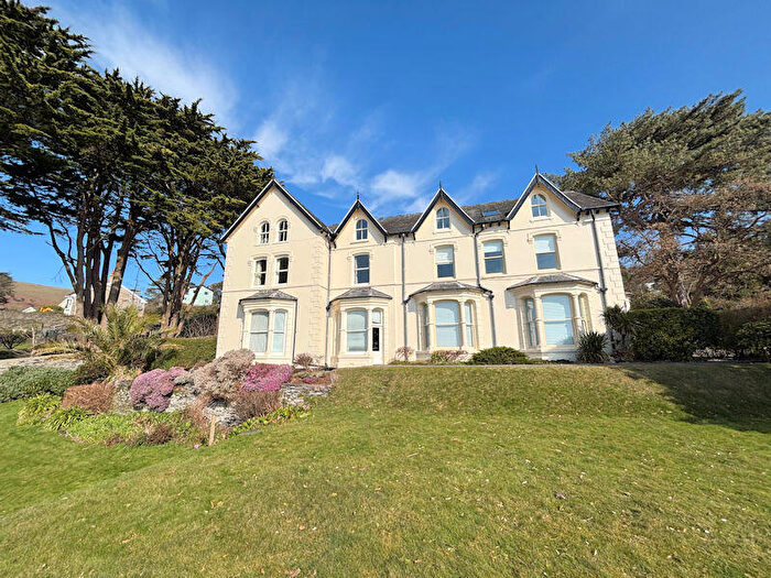 2 Bedroom Flat For Sale In Flat Bryntegwel, Aberdyfi, Gwynedd., LL35
