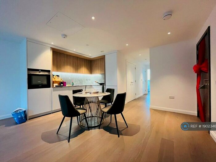 1 Bedroom Flat To Rent In Kennington Lane, London, SE11