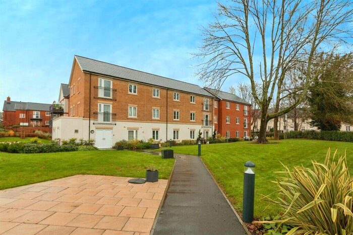 1 Bedroom Penthouse To Rent In Orchard Lane, Alton, Hampshire, GU34