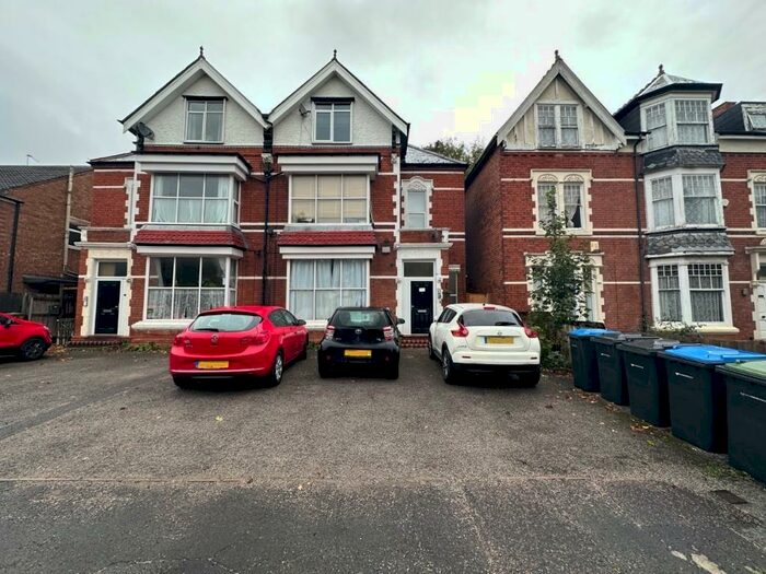 1 Bedroom Ground Flat To Rent In Sandford Road, Moseley, Birmingham, B13