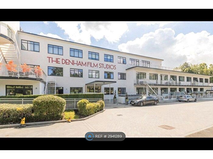 2 Bedroom Flat To Rent In Miles House, Denham, Uxbridge, UB9