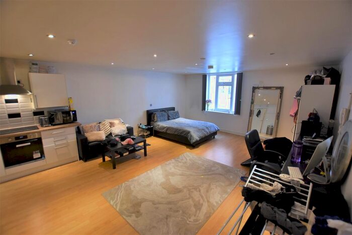 Studio To Rent In York Road, Leicester, LE1