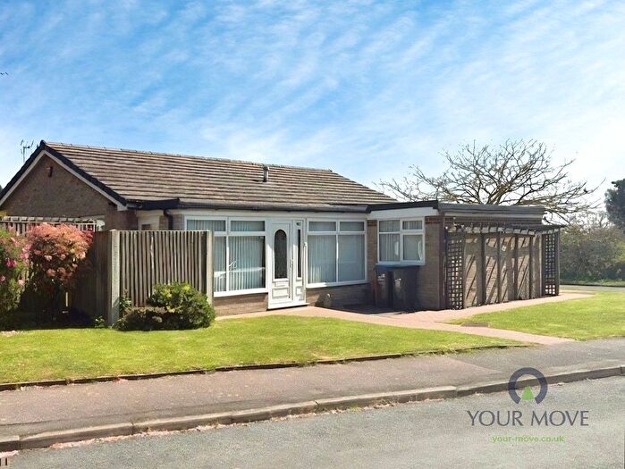 3 Bedroom Bungalow For Sale In Bradstow Way, Broadstairs, Kent, CT10