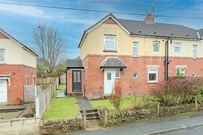 3 Bedroom Semi Detached House For Sale In Cotefields Avenue, Farsley, Pudsey, LS28