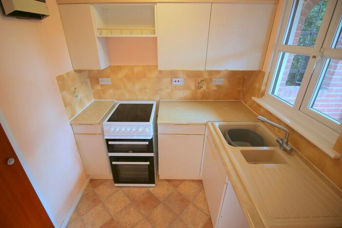1 Bedroom Flat To Rent In New Street, Braintree, CM7
