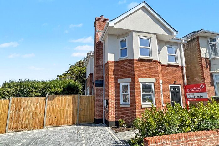 3 Bedroom Detached House For Sale In Winton, BH9