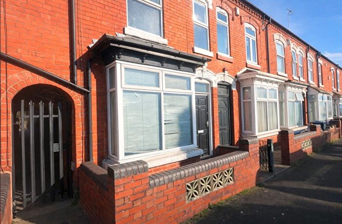 3 Bedroom Terraced House To Rent In Tenby Road, Birmingham, B13