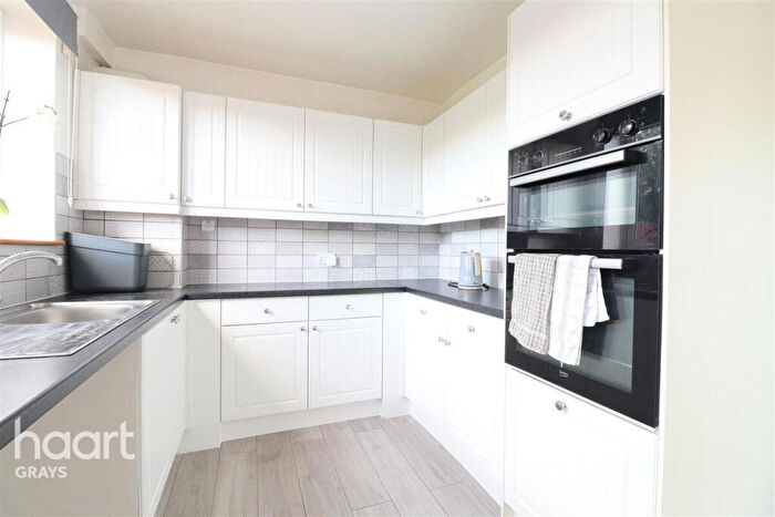 3 Bedroom Terraced House To Rent In Usk Road, South Ockendon, RM15