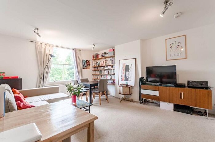 1 Bedroom Flat To Rent In Highbury Hill, Highbury, London, N5