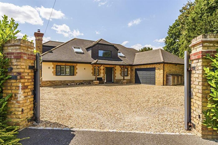 4 Bedroom House For Sale In Coulsdon Lane, Chipstead, CR5
