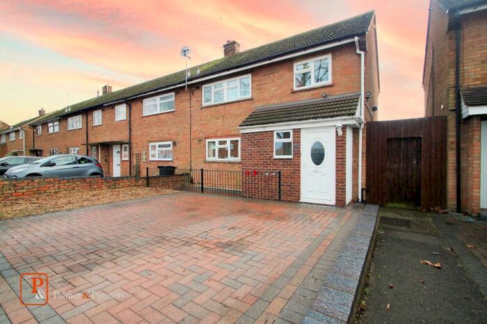 3 Bedroom Semi-Detached House To Rent In Berechurch Hall Road, Colchester, Essex, CO2