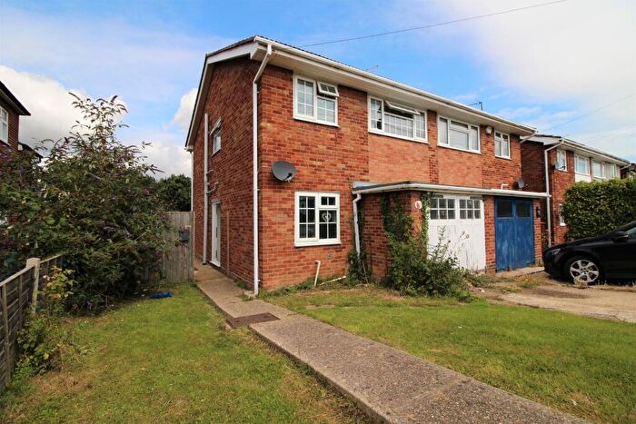 3 Bedroom Semi-Detached House To Rent In Slade Road, Holland-on-Sea, CO15