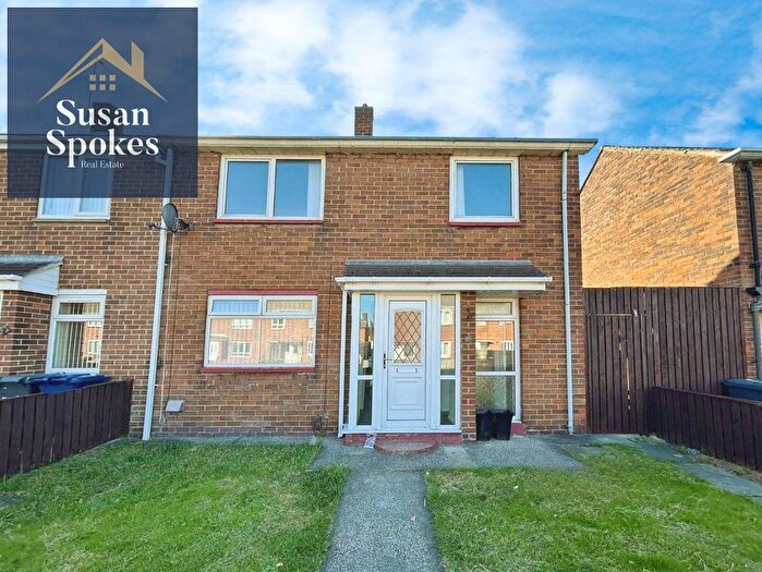 3 Bedroom Terraced House To Rent In Fox Avenue, South Shields, NE34