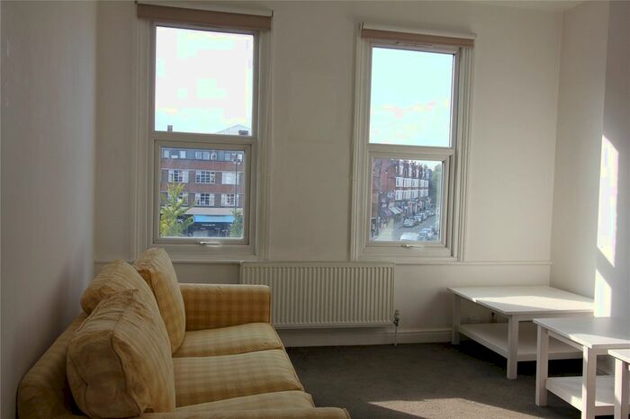 2 Bedroom Flat To Rent In Muswell Hill Broadway, London, N10