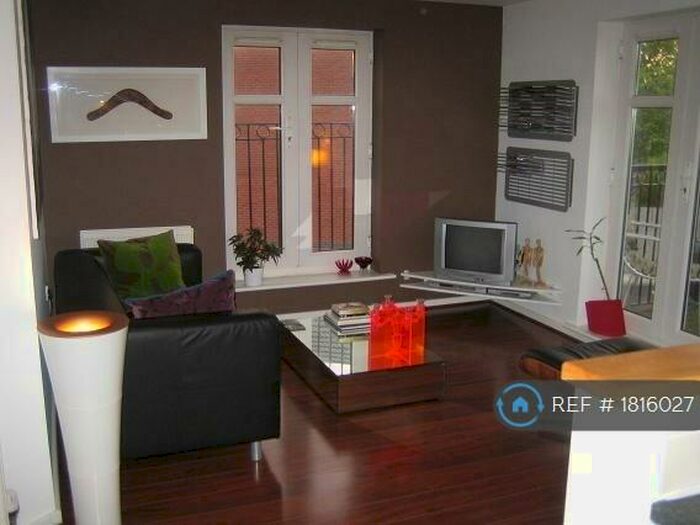 2 Bedroom Flat To Rent In Spalding Avenue, Garstang, PR3