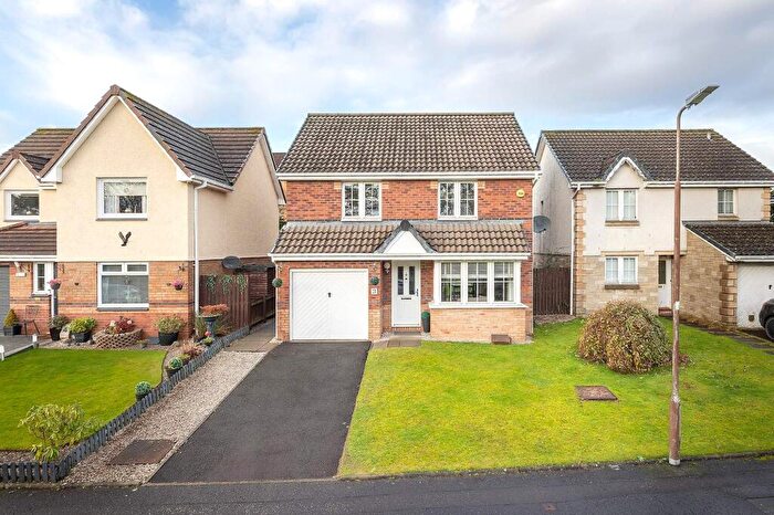 3 Bedroom House For Sale In Buchanan Crescent, Livingston, EH54