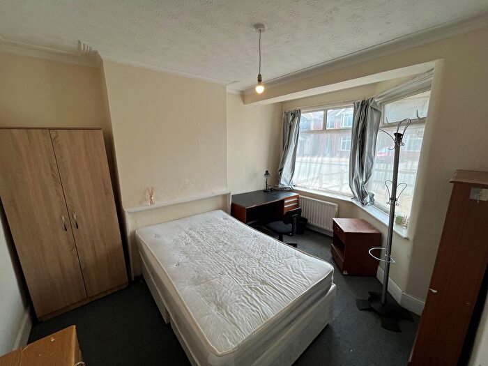 4 Bedroom Property To Rent In Langhorn Road, Southampton, SO16