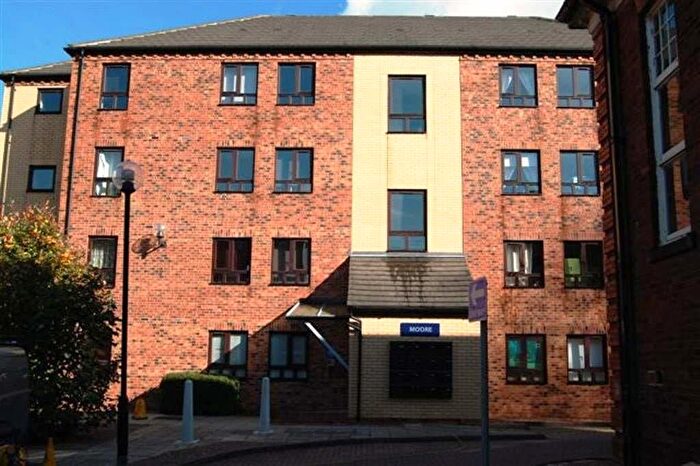 1 Bedroom Flat To Rent In Woodlands Village, Manygates Lane, Sandal, Wakefield, WF1