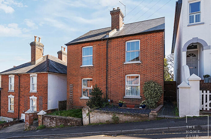 2 Bedroom Semi-Detached House To Rent In Brodie Road, Guildford, GU1