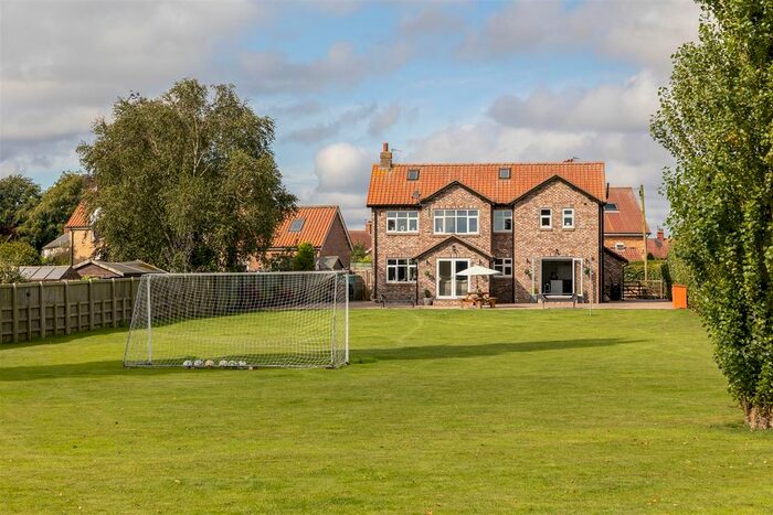 3 Bedroom Detached House For Sale In St. Hildas Street, Sherburn, Malton, YO17