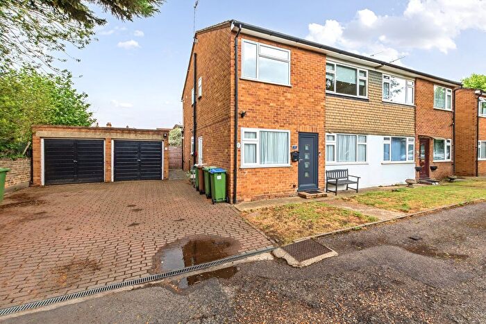 2 Bedroom Maisonette For Sale In Carlton Road, Sidcup, DA14