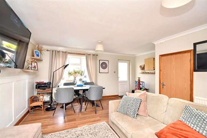 3 Bedroom Terraced House For Sale In Norwich, NR5
