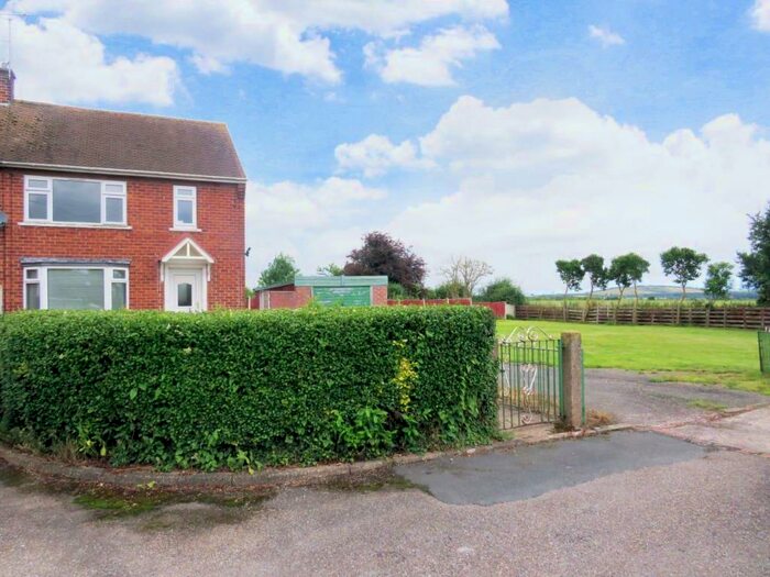 2 Bedroom House To Rent In Wynlea Drive, Oldcotes, Worksop, S81