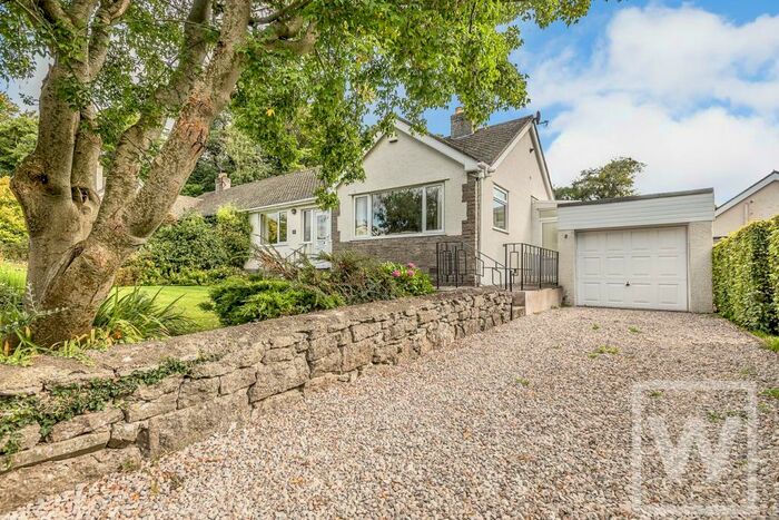 3 Bedroom Bungalow For Sale In Clevelands Avenue, Silverdale, LA5