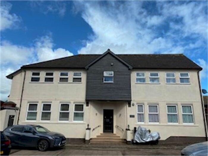 1 Bedroom Flat To Rent In Union Street, Exmouth, EX8