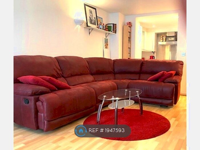 1 Bedroom Flat To Rent In The Grainstore, London, E16