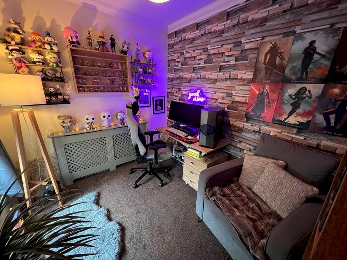 3 Bedroom Terraced House For Sale In George Street Tonypandy -, Tonypandy, CF40