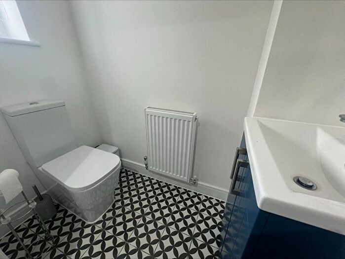 1 Bedroom Semi-Detached House To Rent In Mayfield Park South, Bristol, BS16