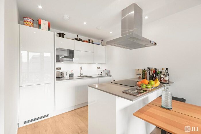 1 Bedroom Apartment To Rent In Forrester Way London, E15