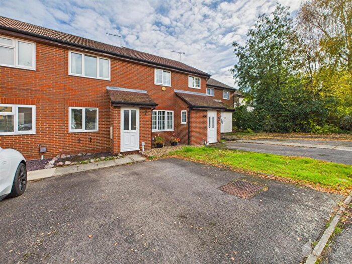1 Bedroom Terraced House For Sale In Newcastle Close, Weston Heights, Stevenage, SG1