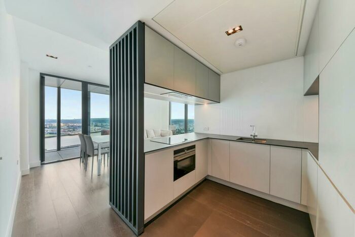 2 Bedroom Apartment To Rent In Amory Tower, The Madison, Marsh Wall, Canary Wharf, E14