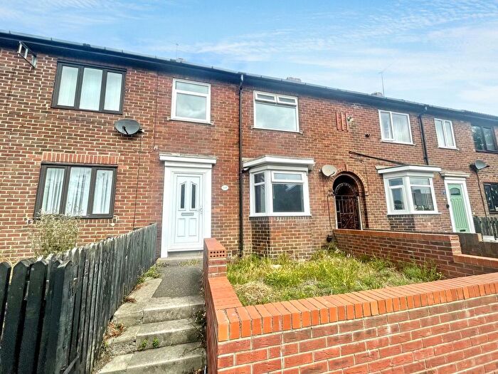 2 Bedroom Terraced House To Rent In Commercial Road, South Shields, NE33