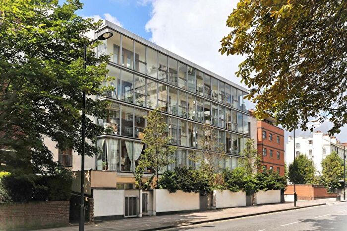 3 Bedroom Apartment To Rent In The Galleries, Abbey Road, St John's Wood, London, NW8