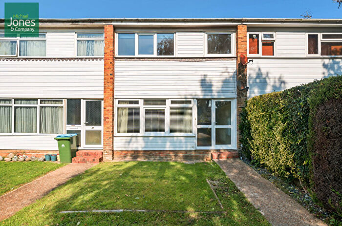 3 Bedroom Terraced House To Rent In Meadowside, Angmering, Littlehampton, West Sussex, BN16