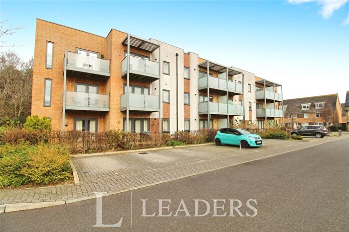 1 Bedroom Apartment For Sale In Blanchard Avenue, Gosport, Hampshire, PO13