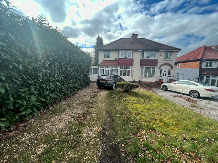 3 Bedroom Semi-Detached House To Rent In Warwick Road, Olton, Solihull, West Midlands, B92