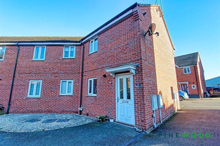 2 Bedroom Flat To Rent In Darlington House, Wylam Close, Clay Cross, Chesterfield, Derbyshire, S45