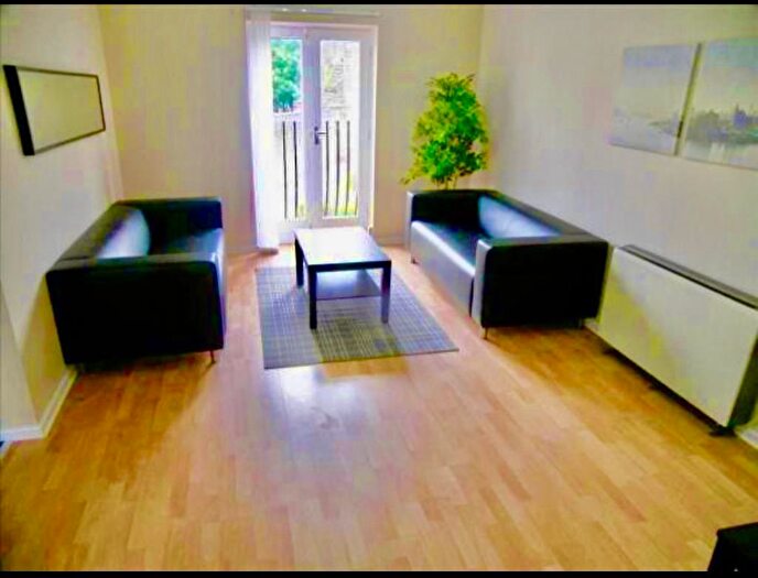 2 Bedroom Flat To Rent In Blackfriars Court, City Center, Newcastle Upon Tyne, NE1
