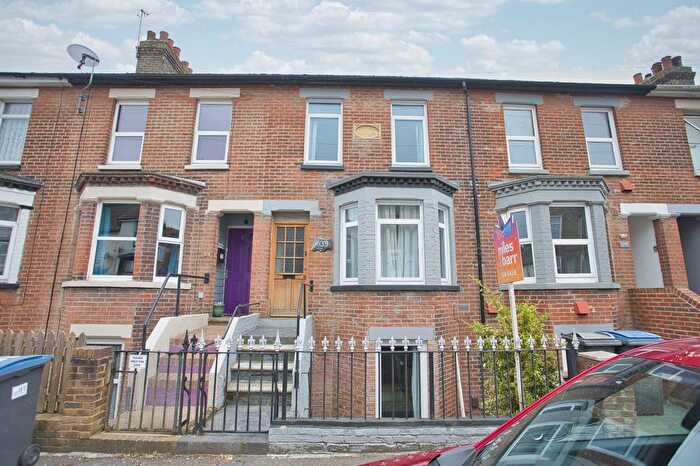 3 Bedroom Terraced House For Sale In Mayfield Avenue, Dover, Kent, CT16